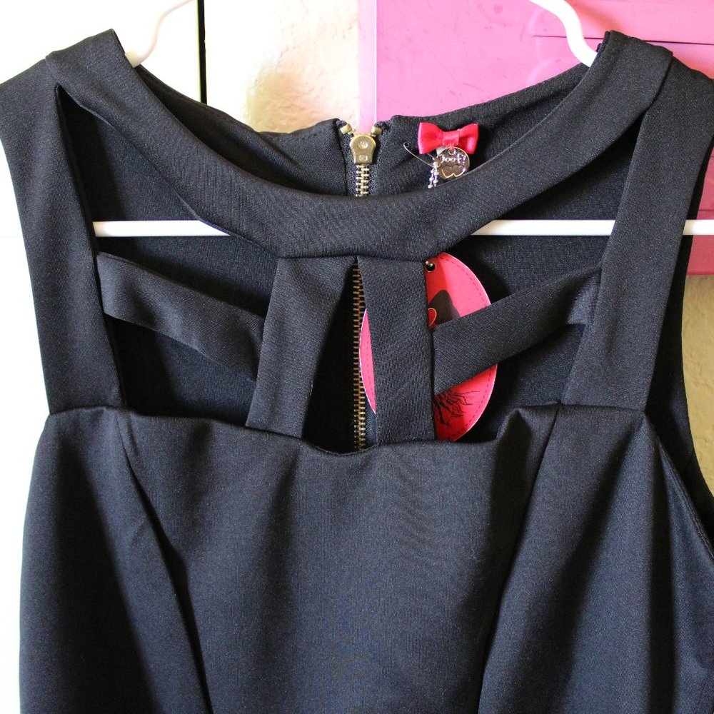 POOF! BLACK CRISS CROSS DRESS - Picture 3 of 6
